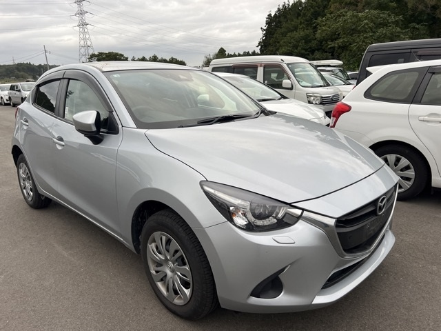 MAZDA DEMIO 2018