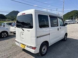 DAIHATSU HIJET VAN 2020