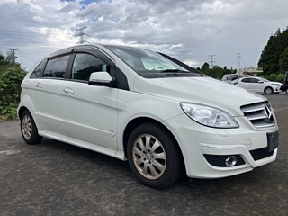 MERCEDES BENZ B CLASS 2010