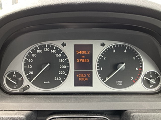 MERCEDES BENZ B CLASS 2010
