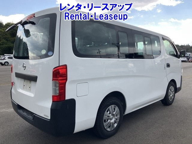 NISSAN CARAVAN 2018