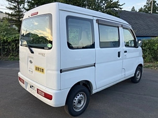 DAIHATSU HIJET VAN 2014
