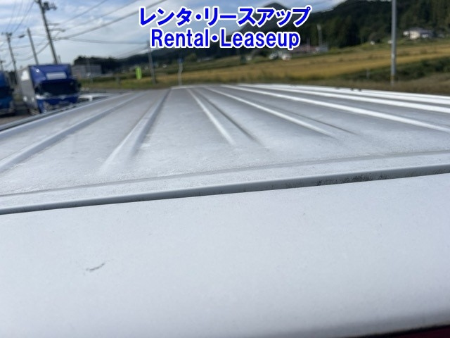 NISSAN CARAVAN VAN 2018