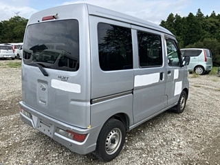 DAIHATSU HIJET VAN 2019