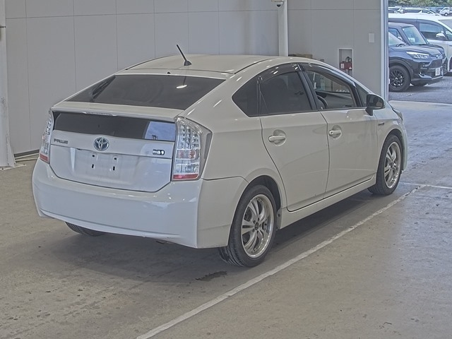 TOYOTA PRIUS 2010