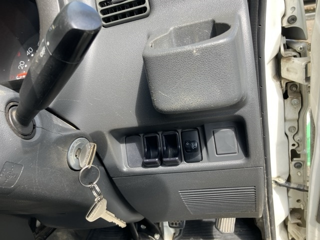 DAIHATSU HIJET TRUCK 2014