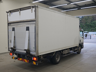 ISUZU ELF 2012