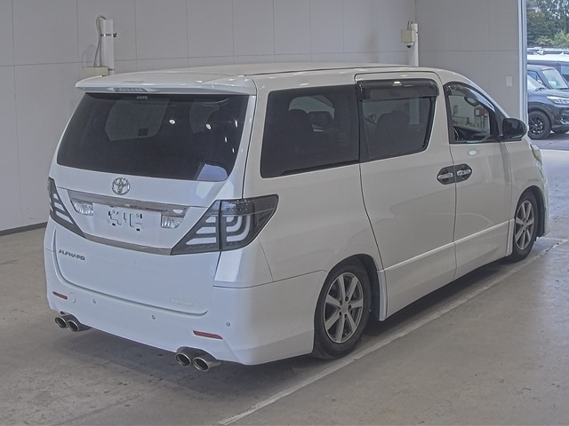 TOYOTA ALPHARD 2008