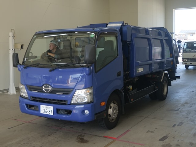 HINO DUTRO 2012