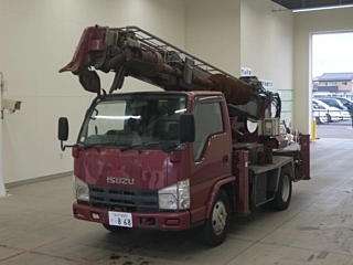 ISUZU ELF 2008