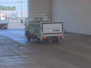 TOYOTA DYNA 2017