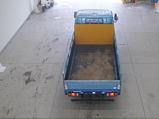 ISUZU ELF 2015