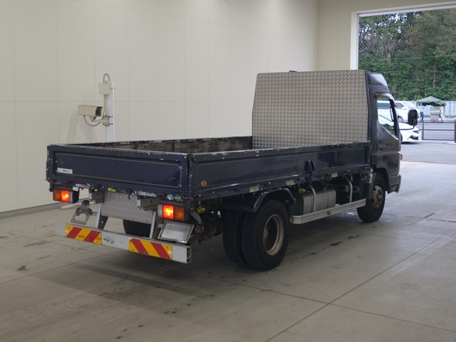 MITSUBISHI CANTER 2011