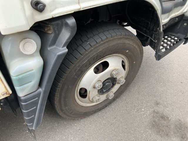 MITSUBISHI CANTER 2010