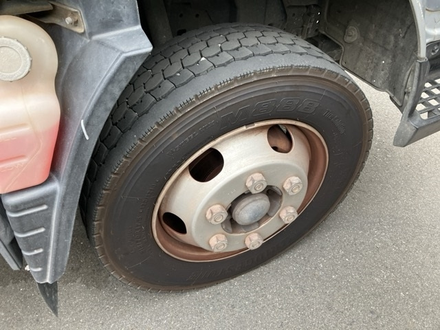 MITSUBISHI CANTER 2016