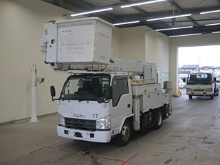 ISUZU ELF 2012