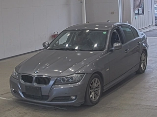 BMW 3 SERIES 2011