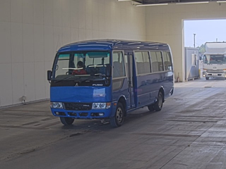 MITSUBISHI ROSA 2016