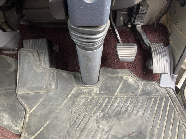 MITSUBISHI CANTER 2014