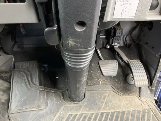 MITSUBISHI CANTER 2016