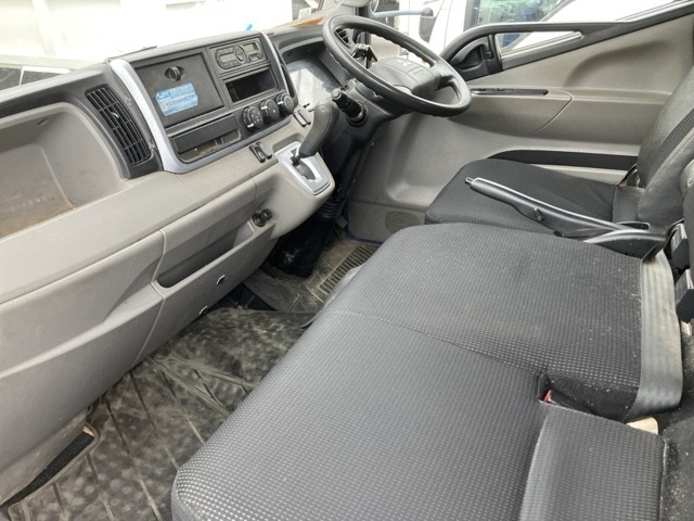 MITSUBISHI CANTER 2016