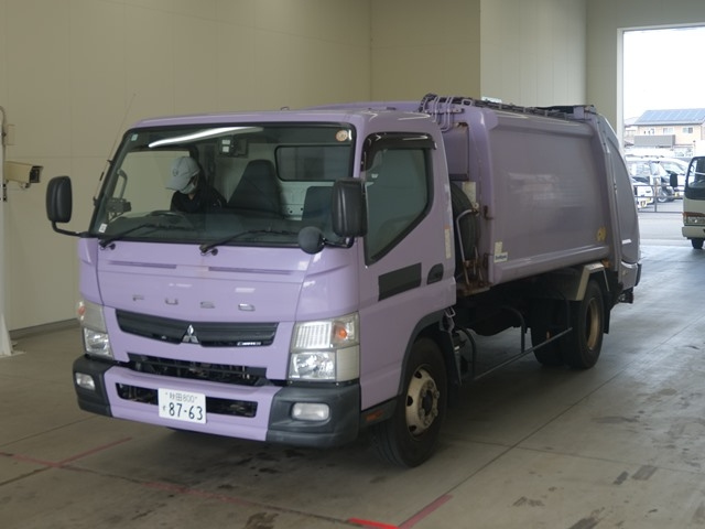 MITSUBISHI CANTER 2014