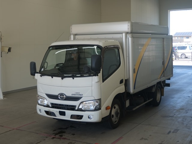 HINO DUTRO 2016