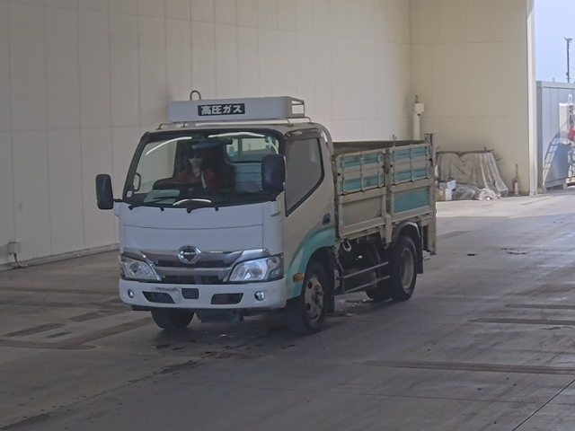HINO DUTRO 2019