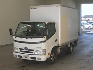 TOYOTA DYNA 2010