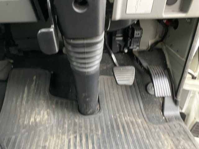 MITSUBISHI CANTER 2019