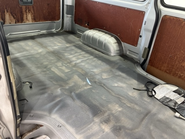 TOYOTA HIACE VAN 2008