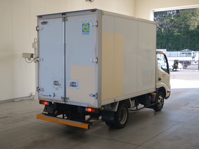 TOYOTA DYNA 2010