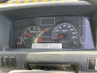 ISUZU ELF 2012