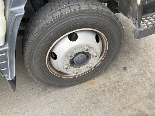 MITSUBISHI CANTER 2012