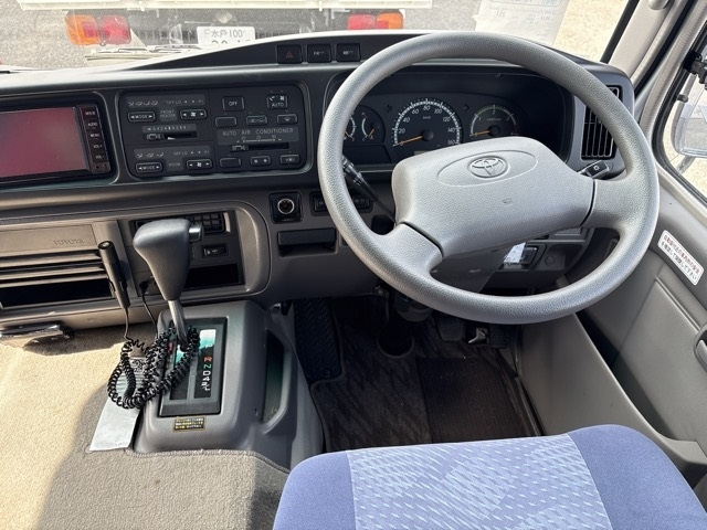 TOYOTA COASTER 2016