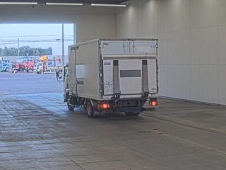 ISUZU ELF 2019