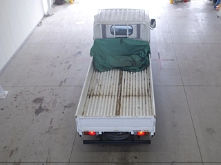 NISSAN TRUCK 2009