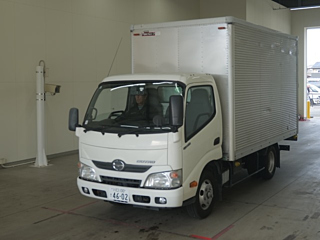 HINO DUTRO 2015