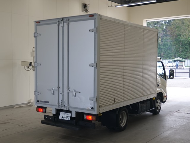 HINO DUTRO 2015