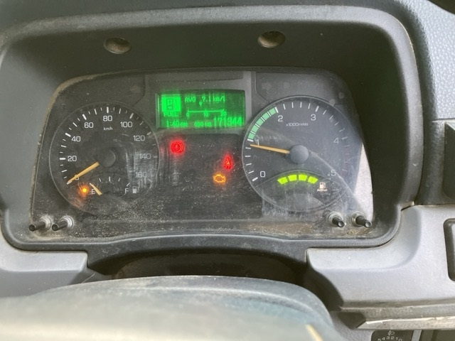 MITSUBISHI CANTER 2013