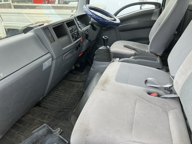 ISUZU ELF 2017