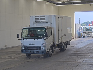 ISUZU ELF 2016