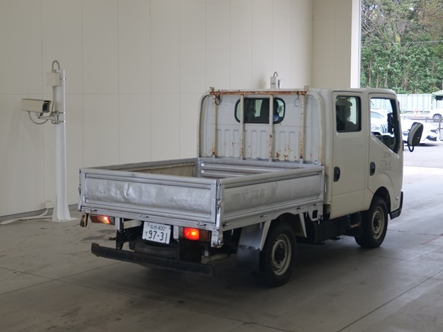NISSAN ATLAS 2010