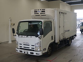 ISUZU ELF 2011