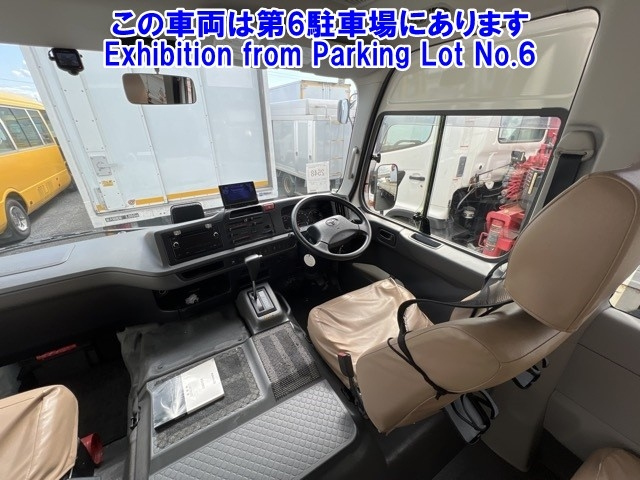 TOYOTA COASTER 2018