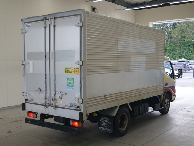 HINO DUTRO 2012