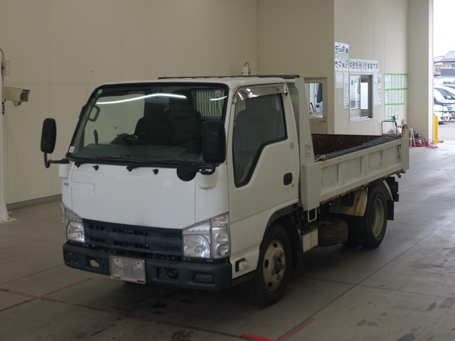 ISUZU ELF 2011