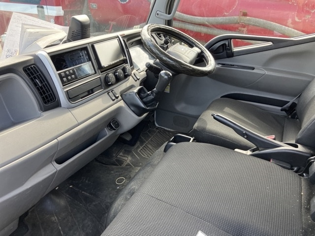 MITSUBISHI CANTER 2019