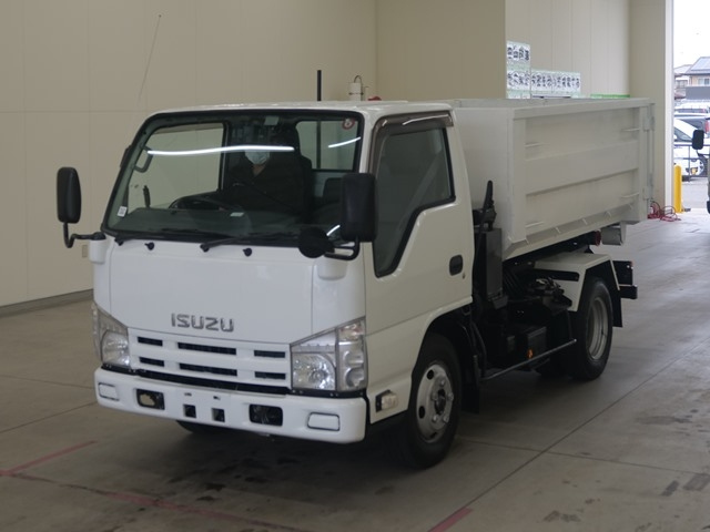 ISUZU ELF 2012