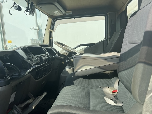 MITSUBISHI CANTER 2014